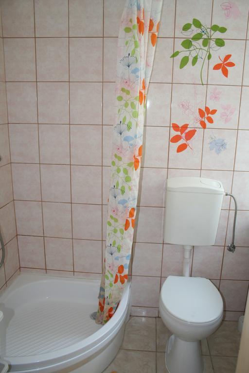 Hostel Aleje 28 Krakkó Szoba fotó