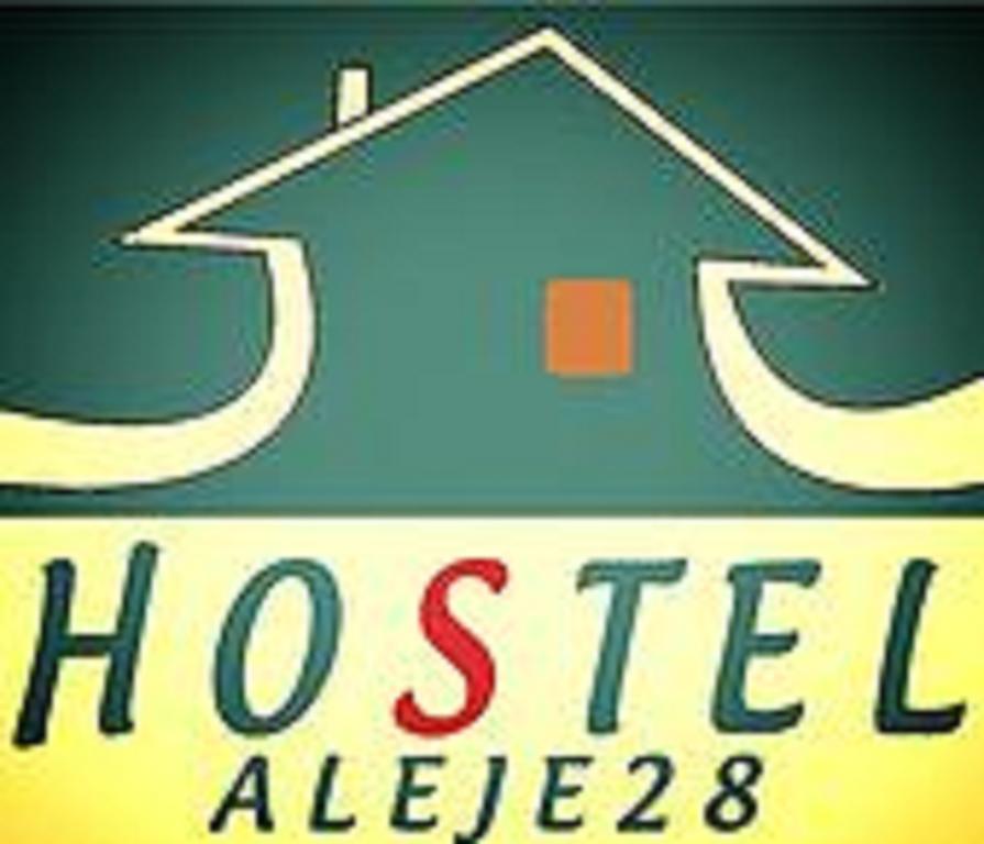 Hostel Aleje 28 Krakkó Kültér fotó