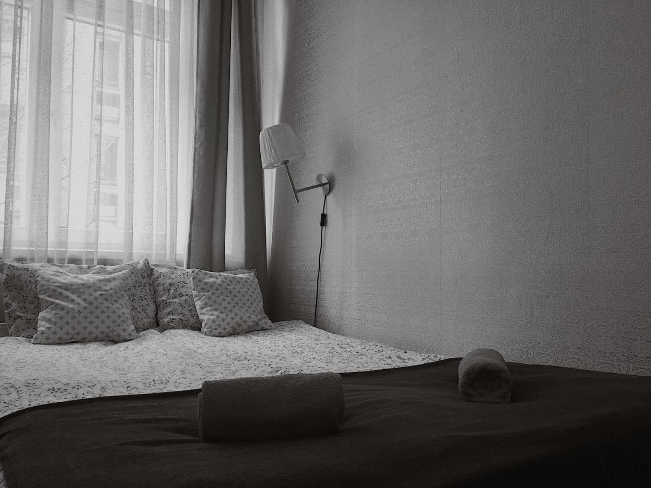 Hostel Aleje 28 Krakkó Kültér fotó